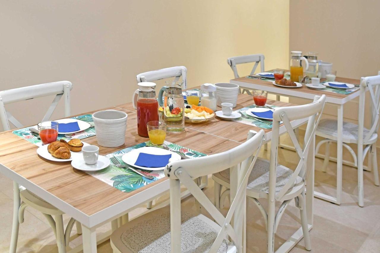 Astro Blu Bed and Breakfast Λέτσε Εξωτερικό φωτογραφία