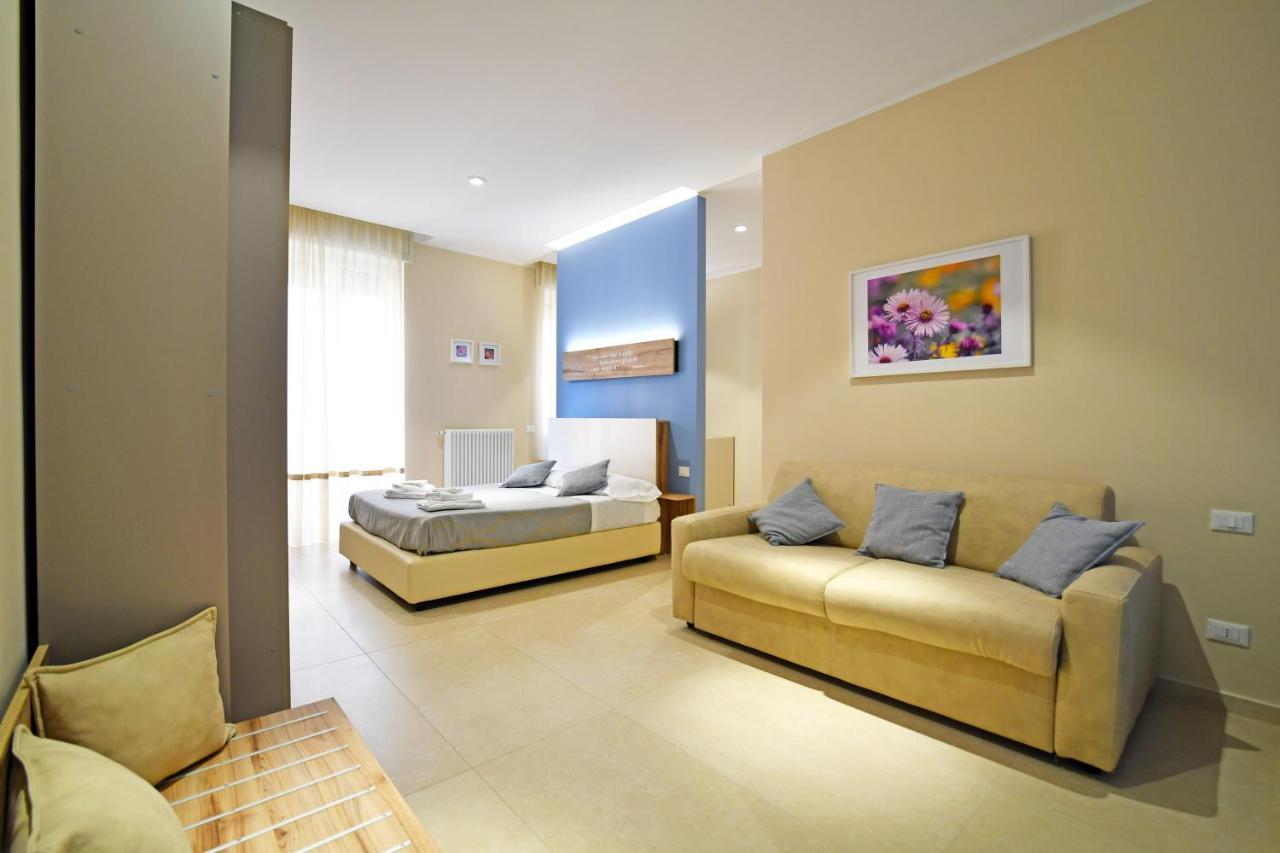 Astro Blu Bed and Breakfast Λέτσε Εξωτερικό φωτογραφία