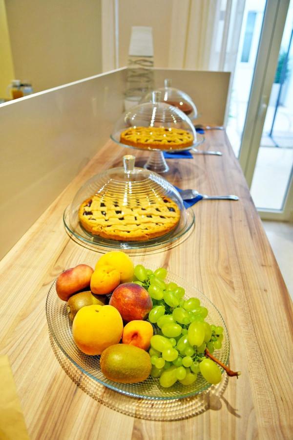 Astro Blu Bed and Breakfast Λέτσε Εξωτερικό φωτογραφία