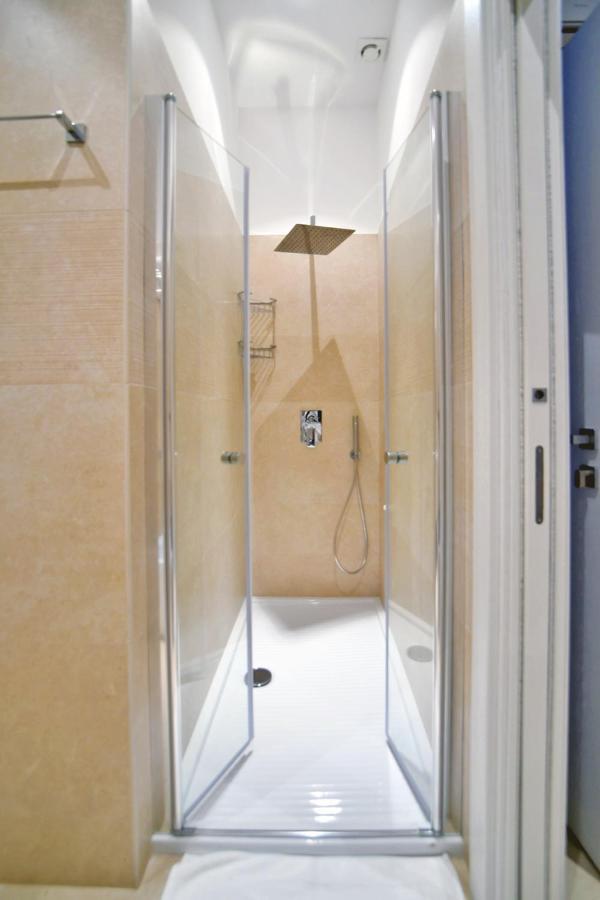 Astro Blu Bed and Breakfast Λέτσε Εξωτερικό φωτογραφία